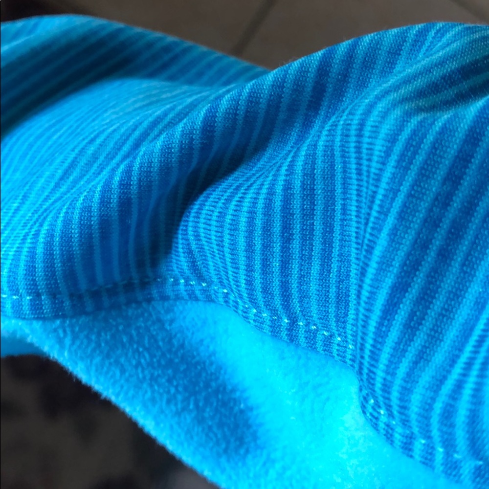 North Face 🦋 Jacket - Picture 4 of 6